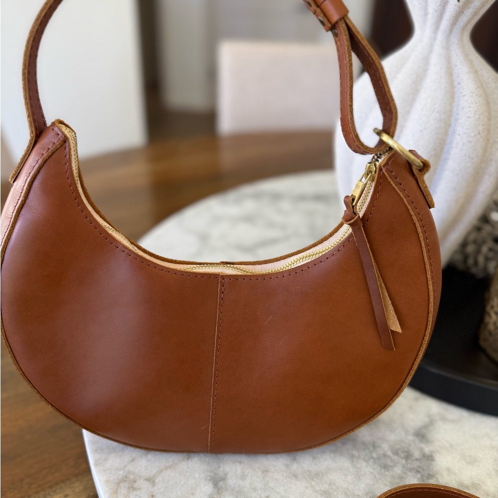 PLG Classic Nora w/Crossbody Extender - Honey - Picture 2 of 8